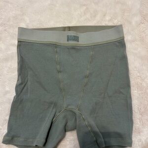 SKIMS women’s Green Boxer Briefs